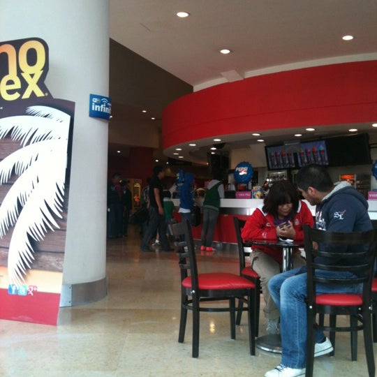 Fotos en Cinemex BLVD. ALFREDO DEL MAZO NO. 705,