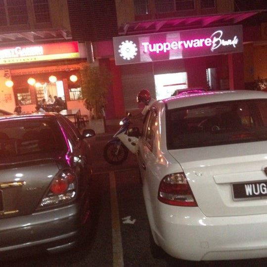 Photos At Kelana Jaya Giant Department Store