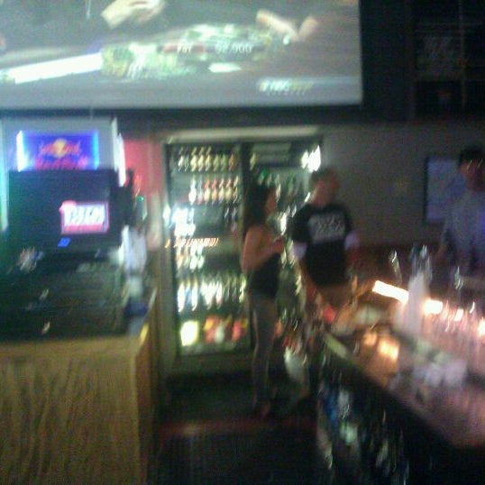4/14/2012 tarihinde Anshul V.ziyaretçi tarafından The Big Bar &amp; Grill'de çekilen fotoğraf