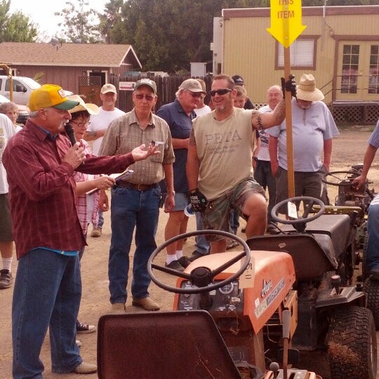 รูปภาพถ่ายที่ Antique Gas &amp; Steam Engine Museum โดย Dan W. เมื่อ 7/29/2012