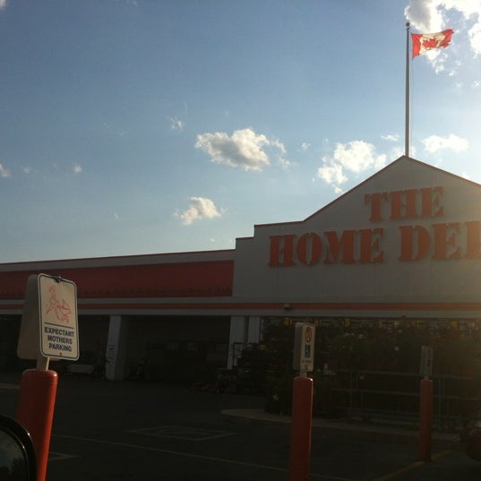 Fotos en The Home Depot Fairview Facer St. Catharines, ON