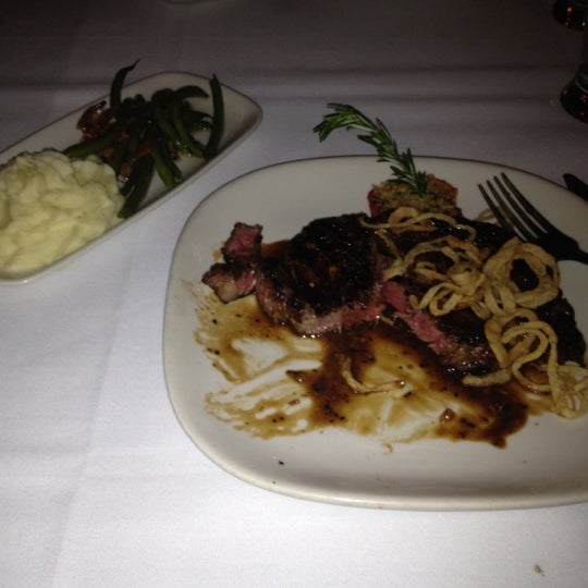 3/10/2012にElliot F.がBuckley&#39;s Great Steaksで撮った写真