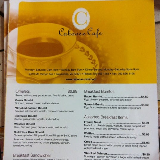 Das Foto wurde bei Caboose Cafe &amp; Bakery von Annie am 7/17/2012 aufgenommen