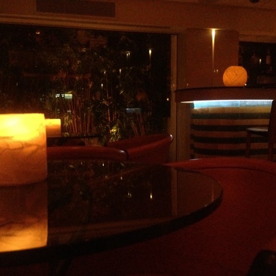 Foto tomada en Melia Athens Hotel  por Adel B. el 4/22/2012