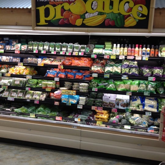 Trader Joe's Grocery Store in Novato