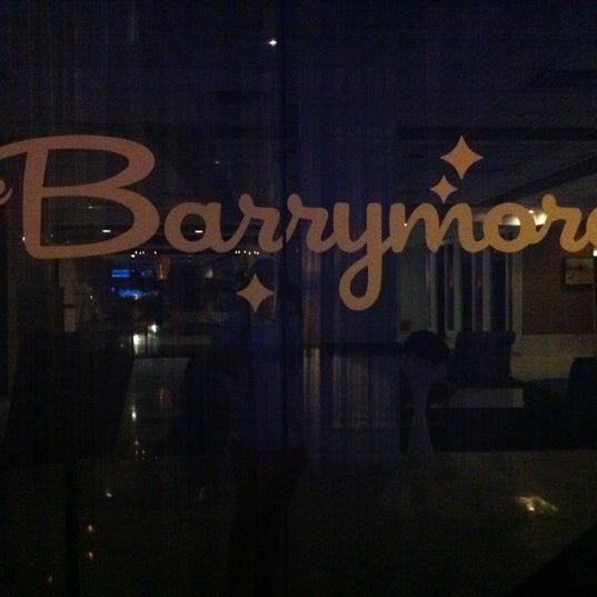 8/17/2012 tarihinde Ulysses G.ziyaretçi tarafından The Barrymore'de çekilen fotoğraf