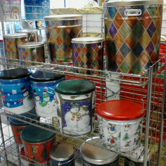 Photos at Knight's Gourmet Popcorn Jackson Park Milwaukee, WI