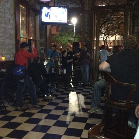 3/13/2012にRyan S.がOld School Bar &amp; Grillで撮った写真