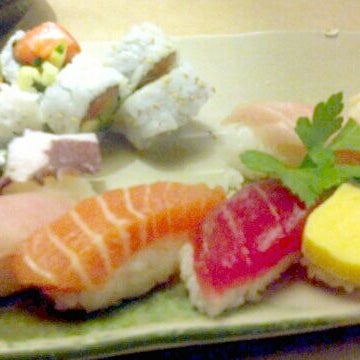Photo taken at Windy&#39;s Sukiyaki Japanese Restaurant by Dwayne J. on 2/18/2012