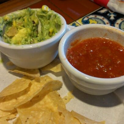 Photo taken at Chili&#39;s Grill &amp; Bar by Austin G. on 6/9/2012