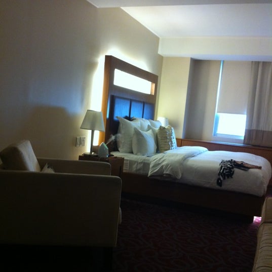Photo taken at Renaissance New York Hotel 57 by Snow W. on 8/26/2012