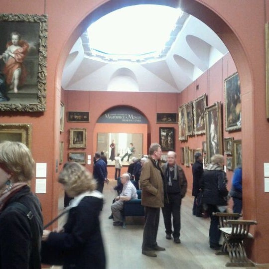Photo taken at Dulwich Picture Gallery by Chris Y. on 11/26/2011
