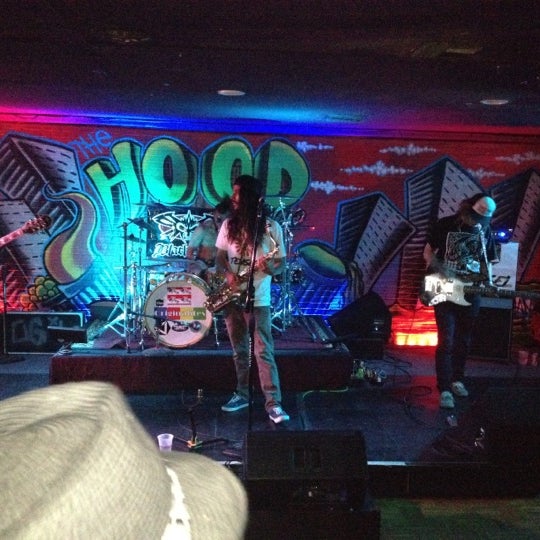 Photo taken at Hood Bar &amp; Pizza by Aaron C. on 4/6/2012