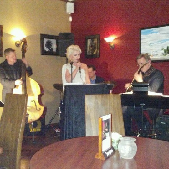 Watching Clare Black and the Jazz trio..  Great music..