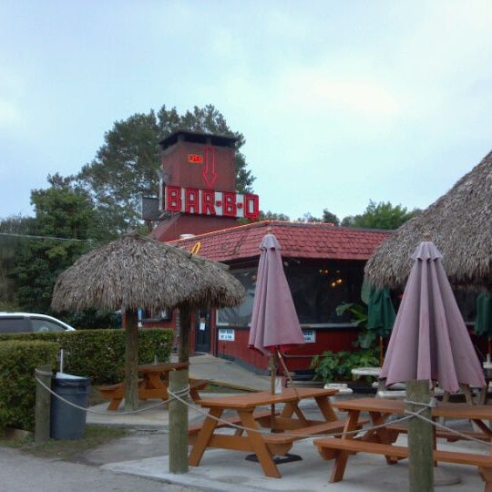 the pit bbq