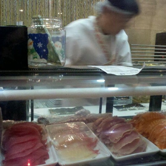 Photo taken at Sushiya by Trixy C. on 11/19/2011