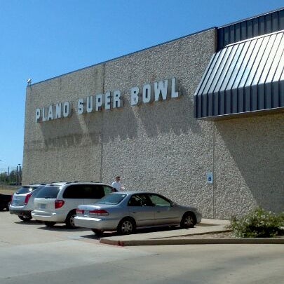 Photo taken at Plano Super Bowl by Michael H. on 9/25/2011
