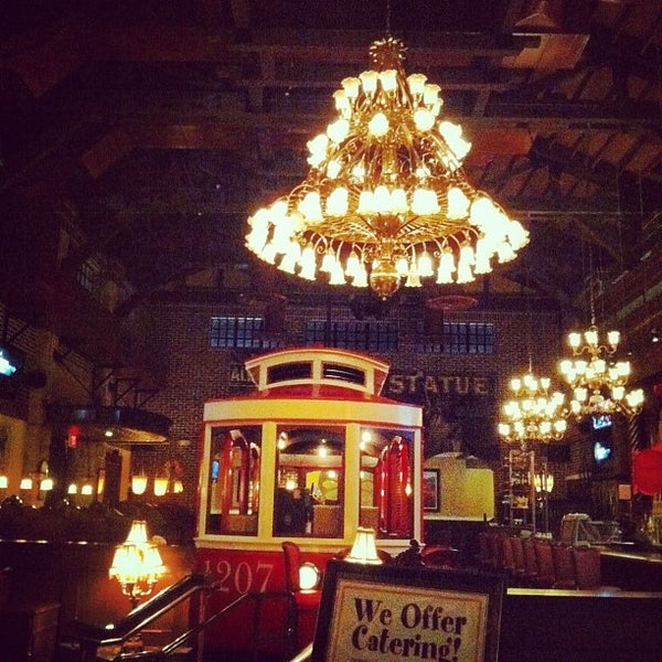 Photo taken at The Old Spaghetti Factory by Ivan R. on 7/10/2012
