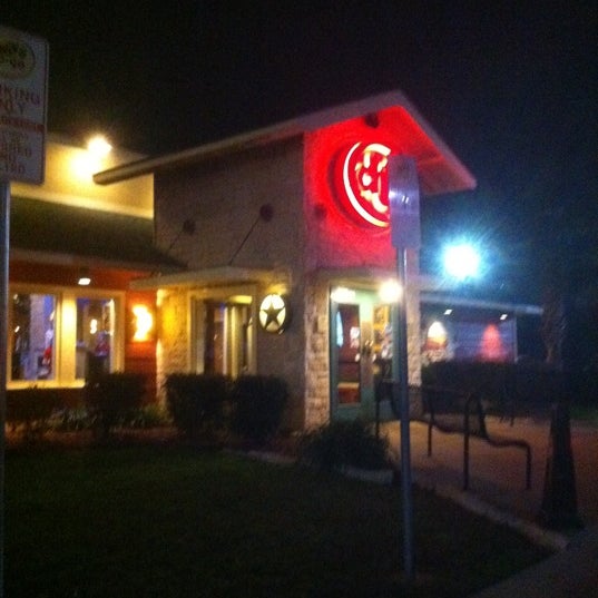 Foto tirada no(a) Chili&#39;s Grill &amp; Bar por Didi S. em 2/17/2012