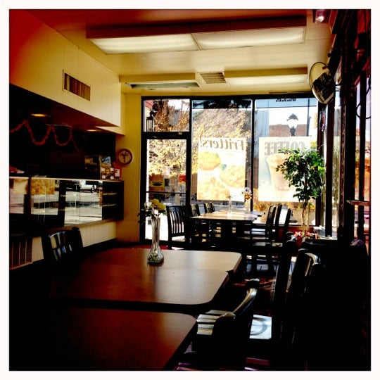 Winchell's Donut House 502 Main St