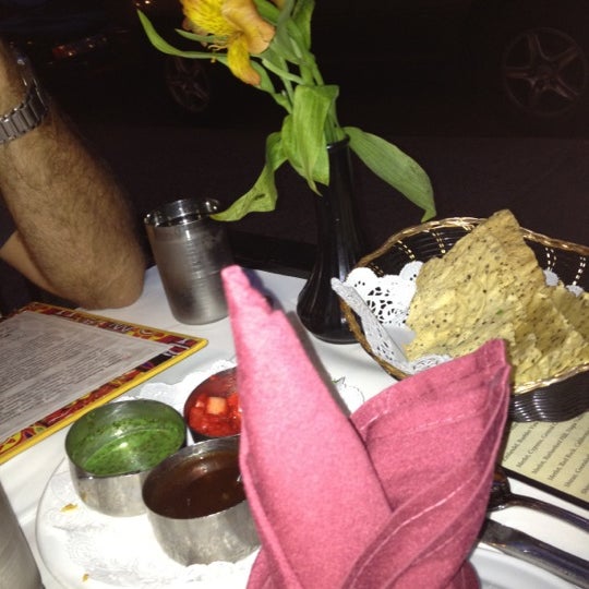 5/21/2012にKenleyがBanjara Indian Restaurantで撮った写真