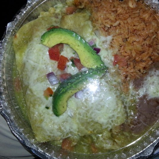 Foto tomada en El Charro Mexican Dining  por Jeffrey T. el 8/5/2012