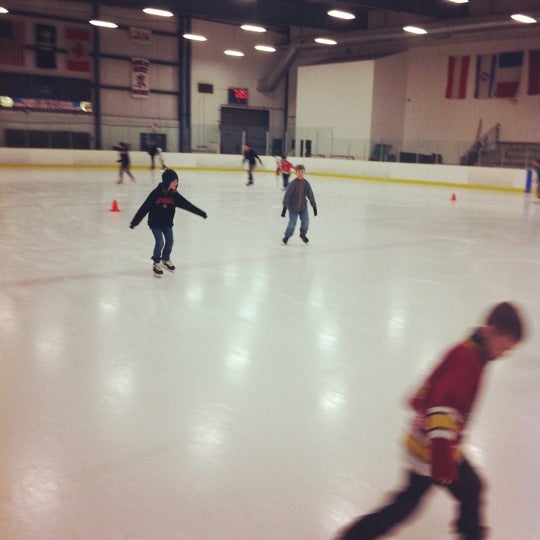 Seven Bridges Ice Arena 6690 Route 53