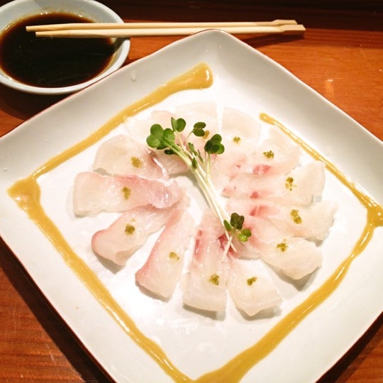 Foto tomada en Koi Japanese Cuisine  por ✨Katie✨ el 11/12/2011