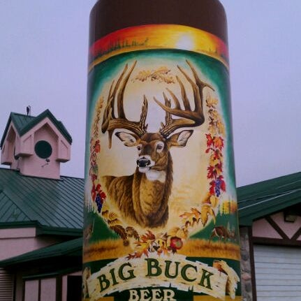 Photo taken at Big Buck Brewery &amp; Steakhouse by Dick T. on 9/3/2011