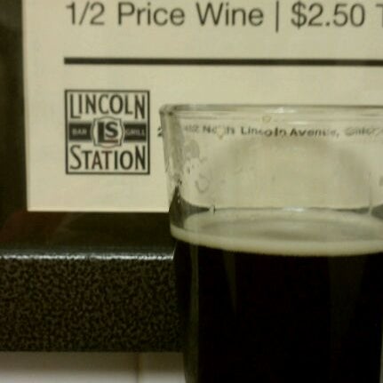 Foto tirada no(a) Lincoln Station por Colin J. em 12/3/2011