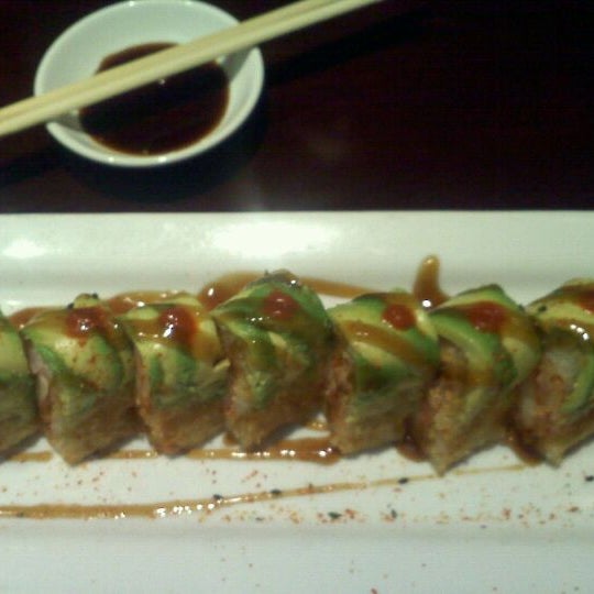 6/3/2012 tarihinde Stacey R.ziyaretçi tarafından Szechuan Restaurant'de çekilen fotoğraf