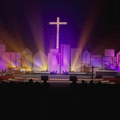 4/14/2011에 Chris P.님이 Rock Church and World Outreach Center에서 찍은 사진