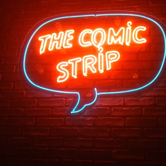 Foto scattata a Comic Strip Live da Justin S. il 3/13/2011