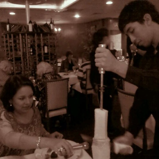 11/18/2011にRandyがAngus Grill Brazilian Steakhouseで撮った写真