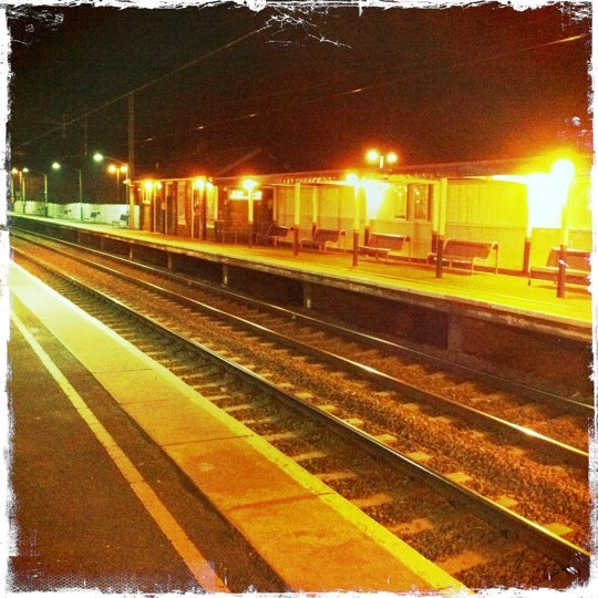 Cuffley Railway Station (CUF) - Station Road
