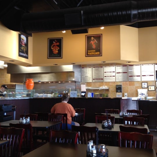 Alfredo's Pizza Villa (Artık Kapalı) Pizzacı