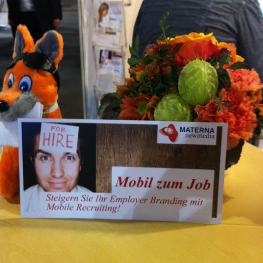 รูปภาพถ่ายที่ Hostpoint @ Messe Zürich โดย Ivana T. เมื่อ 4/18/2012