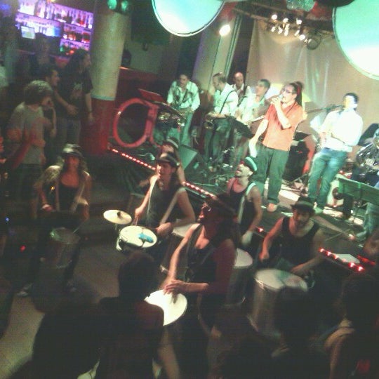 Photo prise au Sala Taboo par Aibar S. le6/22/2012