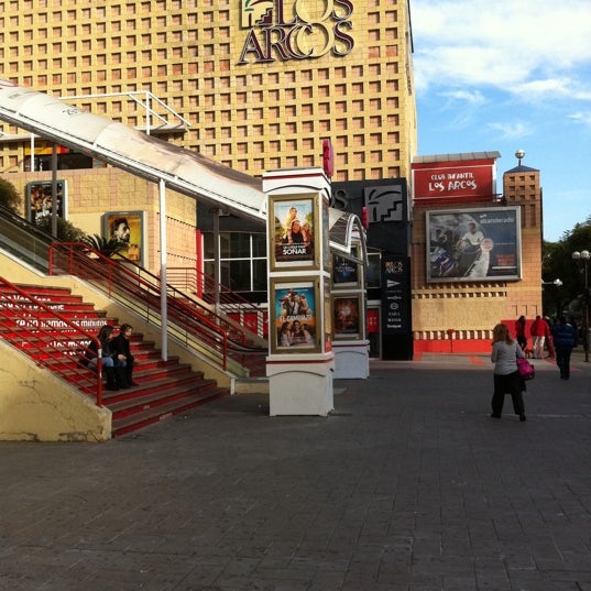 1/10/2012 tarihinde Restaura2rziyaretçi tarafından C.C. Los Arcos'de çekilen fotoğraf