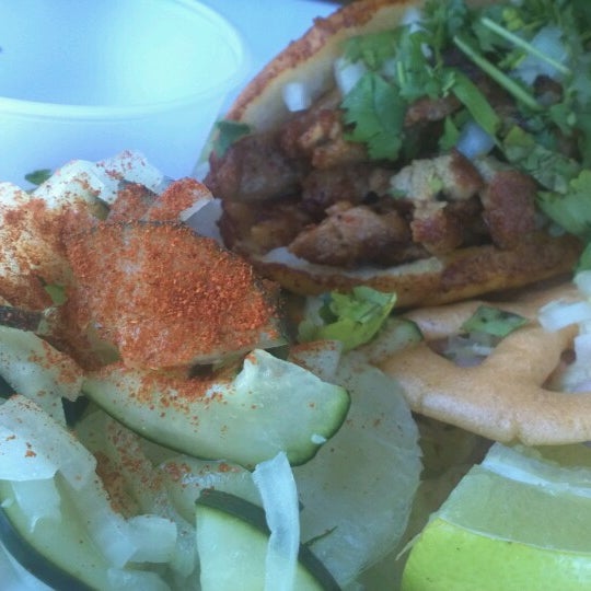 Foto diambil di Murrieta&#39;s Mexican Restaurant and Cantina oleh Daly C. pada 9/3/2012
