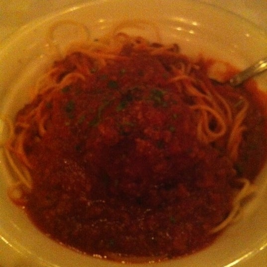 Photo taken at Maggiano&#39;s Little Italy by Kelly K. on 8/30/2012