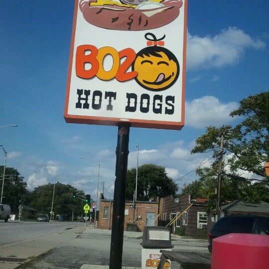 Boz Hot Dogs (aka Bozo Hot Dogs) 4 dicas de 58 clientes