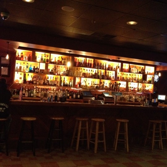 1/23/2012 tarihinde Amy ♥️ B.ziyaretçi tarafından Crossroads Bar and Grill'de çekilen fotoğraf