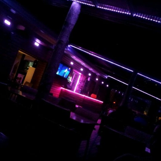 Foto tomada en L&#39;Ancora Bar Restaurant &amp; Cafe  por Carlos Q. el 8/21/2011