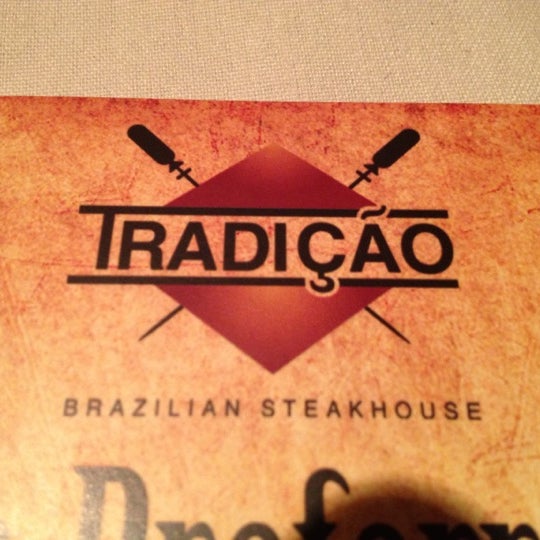 Das Foto wurde bei Avenida BrazilChurrascaria Steakhouse von Jeff D. am 8/18/2012 aufgenommen