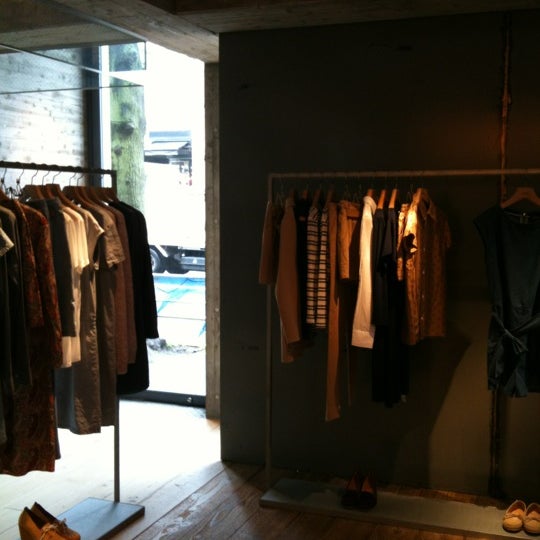 A P C 代官山 Femme 猿楽町11 9