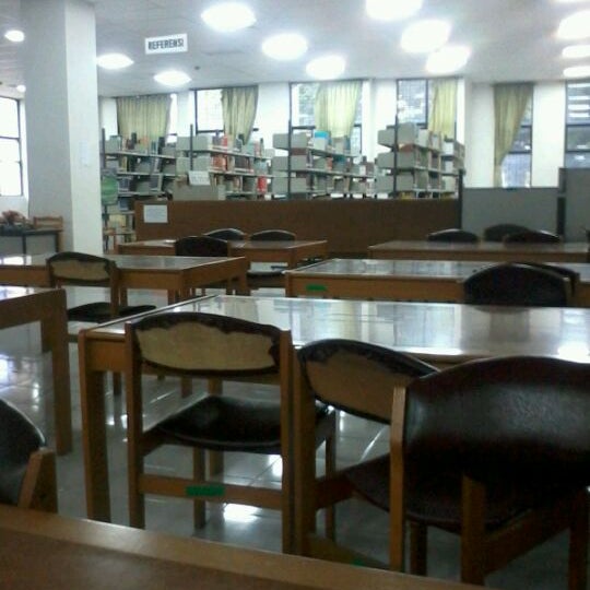 Foto diambil di UPT Perpustakaan Unsyiah oleh Khairil K. pada 5/11/2012
