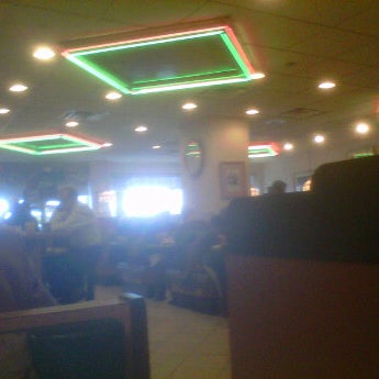 Foto tirada no(a) Florham Park Diner por Dulany F. em 2/25/2012