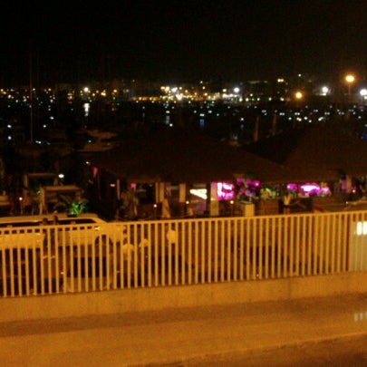 8/18/2012 tarihinde Apeto U.ziyaretçi tarafından Puerto Deportivo Marina Salinas'de çekilen fotoğraf