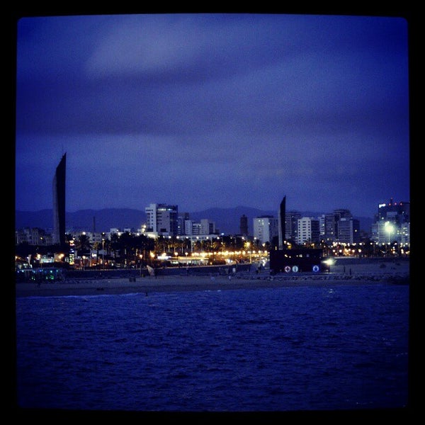 Fotografii Na El Cangrejo Loco Restoran Moreproduktov V Barcelona